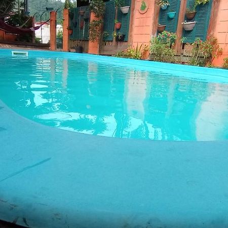 Girassois Da Barra Bed & Breakfast ฟลอเรียนอโปลิส ภายนอก รูปภาพ